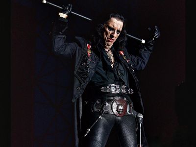 Che musica ascoltare ad Halloween? I consigli di Alice Cooper