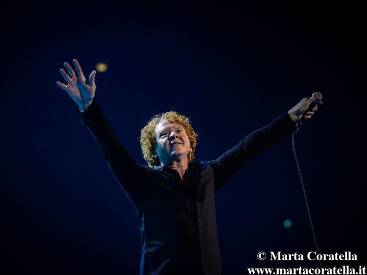 Mick Hucknall