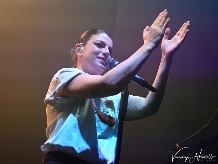 Emma presenta il suo &ldquo;Souvenir&rdquo;: &ldquo;Un lavoro salvifico&rdquo;