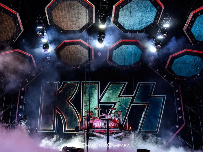 Kiss: in arrivo un musical e una rivista edita da Gene Simmons Kiss: in arrivo un musical e una rivista edita da Gene Simmons