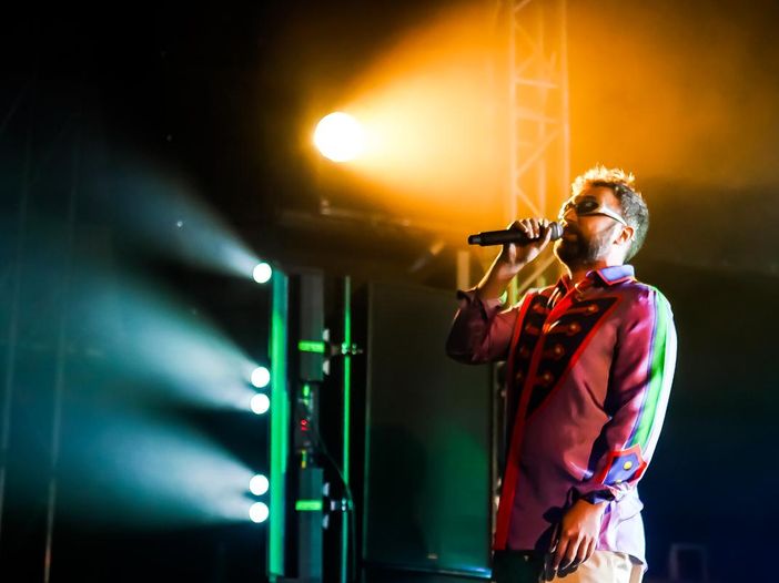 Dargen D&#039;Amico: &#039;Io, poeta trasversale in occhiali da sole&#039;