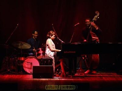Norah Jones alla fine parla del padre, Ravi Shankar