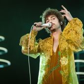 Joshua (Greta Van Fleet)