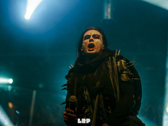 Dani Filth: &quot;Quelli come Spotify sono i pi&ugrave; grandi criminali&quot;
