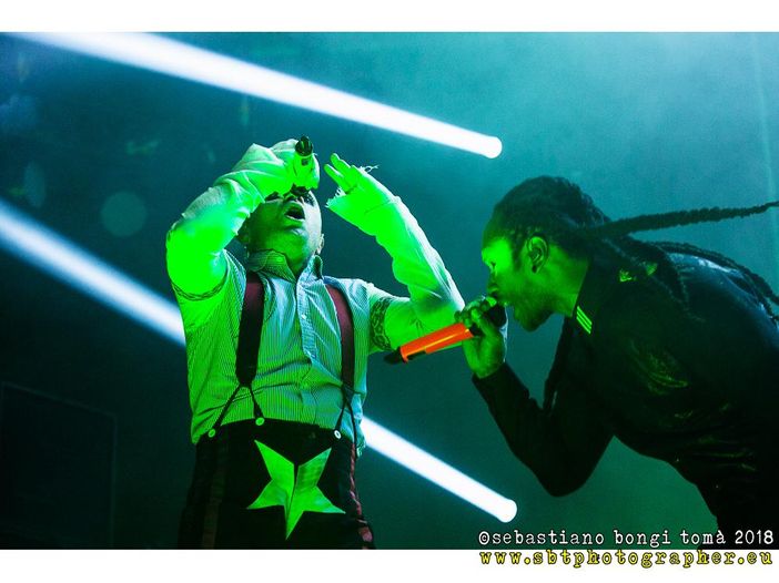 Caspa e Keith Flint (Prodigy) insieme per il singolo 'War' Caspa e Keith Flint (Prodigy) insieme per il singolo 'War'