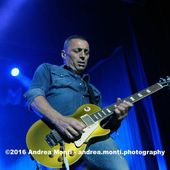 31 marzo 2016 - Cinema Teatro Massimo - Pescara - Alex Britti in concerto