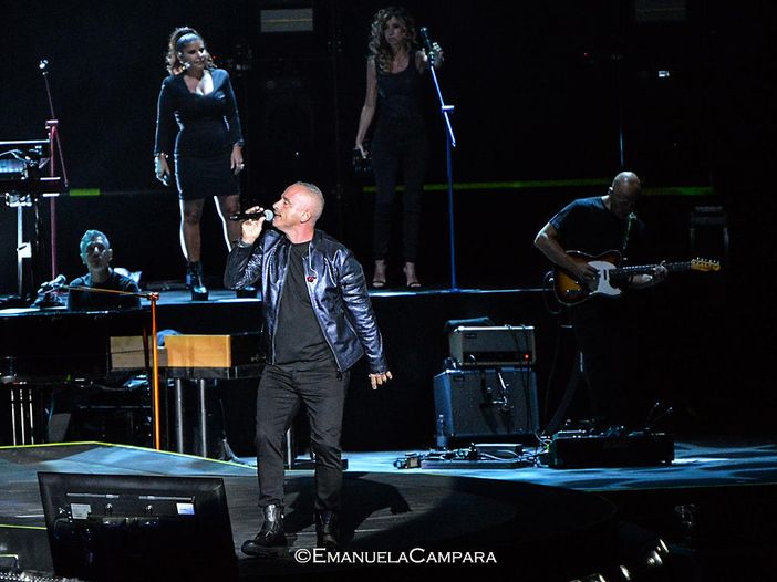 Eros Ramazzotti: prove generali di &#039;Stile libero&#039; e duetto con Jovanotti