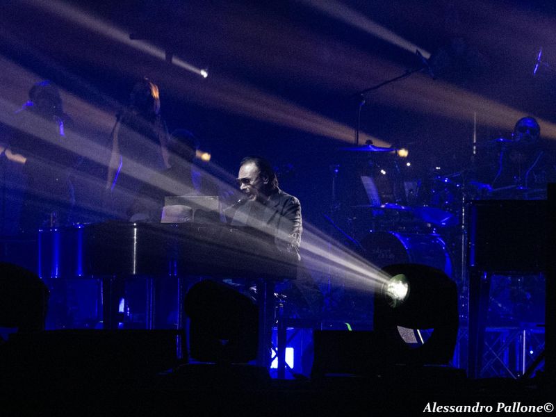 11 dicembre 2023 - Brixia Forum - Brescia - Antonello Venditti e Francesco De Gregori in concerto