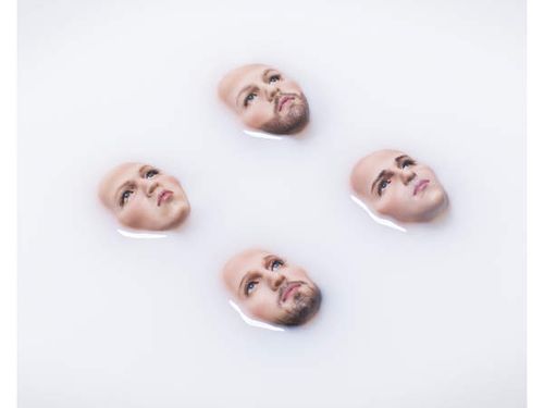 I Kings Of Leon insieme a Elon Musk: mandano un NFT in orbita
