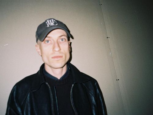 Publishing, Daniel Blumberg firma con Universal Music