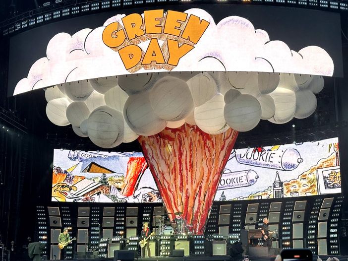 Green Day, un concerto che &egrave; una celebrazione generazionale