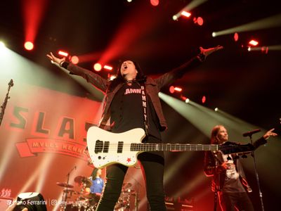 Slash riforma tre quinti di Guns n&apos;Roses con Duff e Matt
