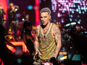 Torna Soccer Aid, l&apos;evento benefico di calcio di Robbie Williams