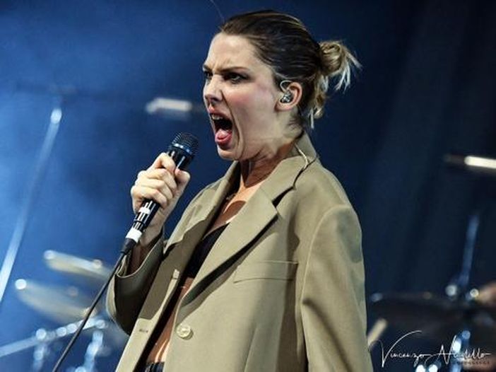 I Wolf Alice dal vivo sono una gran rock band