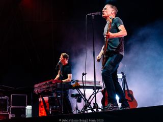 Bryan Adams