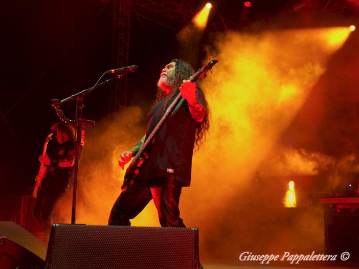 Kerry King (Slayer) smentisce: nessun pezzo suonato da Jeff Hanneman nel nuovo disco Kerry King (Slayer) smentisce: nessun pezzo suonato da Jeff Hanneman nel nuovo disco