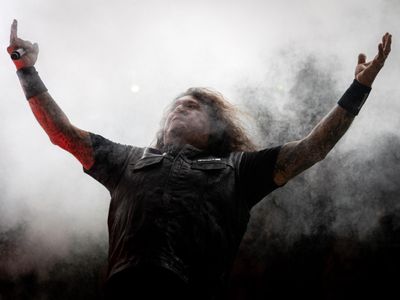 Eric Peterson dei Testament vara finalmente i suoi Dragonlord
