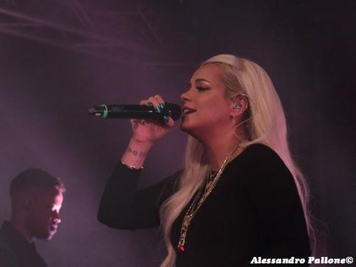 UK, classifica dei download sui cellulari: prima (anche qui) Lily Allen
