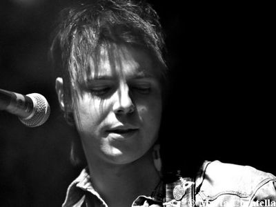 'La storia parte da qui' il nuovo album dei Sonohra. Nel primo singolo c'è Hevia