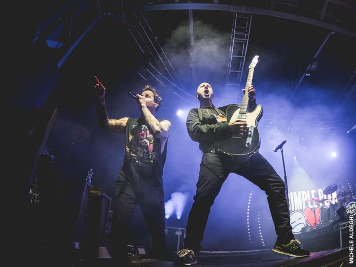 Simple Plan: perch&eacute; pubblicare un album pop punk nel 2022?