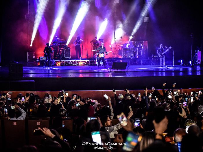 Umberto Tozzi, la scaletta e gli ospiti di '40 anni che ti amo' - SETLIST / VIDEO Umberto Tozzi, la scaletta e gli ospiti di '40 anni che ti amo' - SETLIST / VIDEO