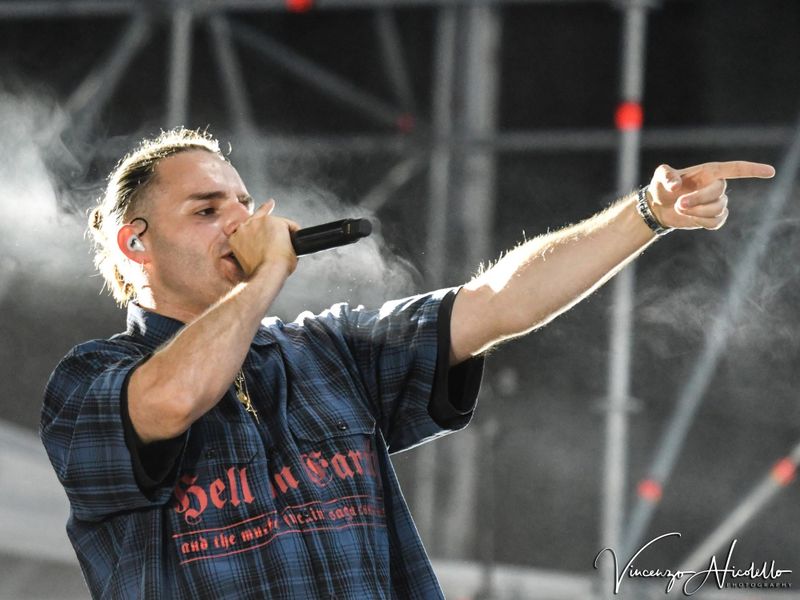 7 luglio 2023 - Collisioni Festival - Alba (CN) - Ernia in concerto 7 luglio 2023 - Collisioni Festival - Alba (CN) - Ernia in concerto