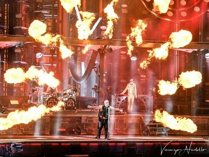 Video e polemiche per Rammstein e Cardigans