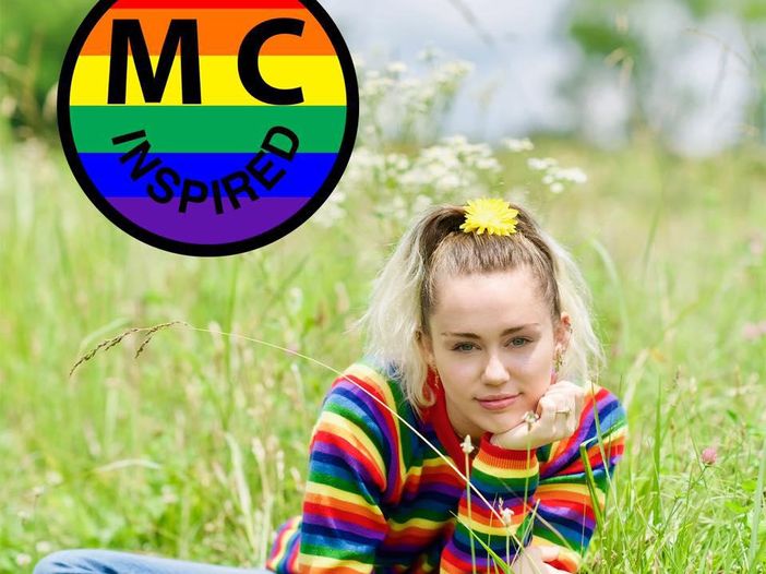 Miley Cyrus, il nuovo brano &#039;Hands of love&#039; nel trailer del film &#039;Freeheld&#039; - ASCOLTA