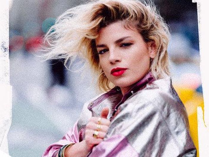 Emma Marrone, ecco la tracklist del nuovo album 'Essere qui' Emma Marrone, ecco la tracklist del nuovo album 'Essere qui'