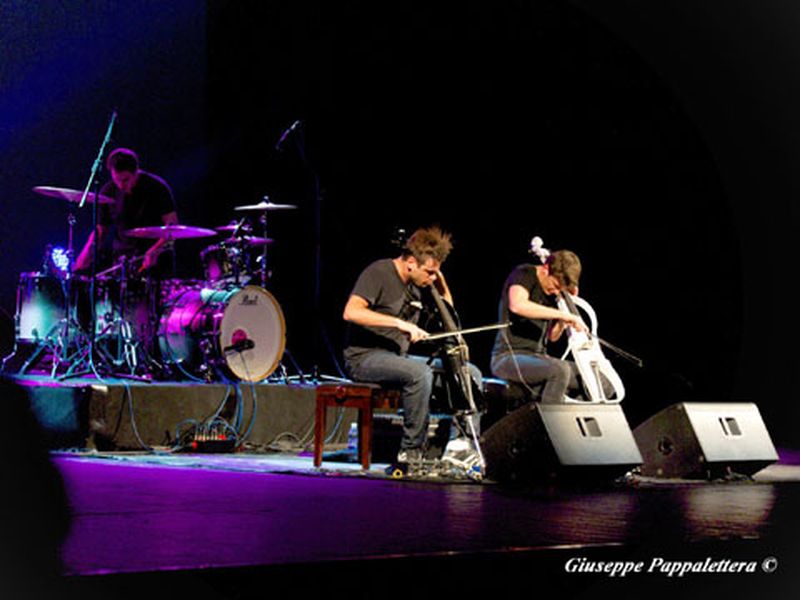 30 maggio 2014 - Teatro Politeama Rossetti - Trieste - 2 Cellos in concerto