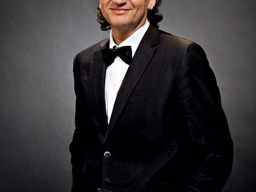 Roberto Molinelli firma con Edizioni Curci