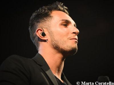 Concerti, Marco Carta in tour: &apos;Non canto solamente, faccio anche il pagliaccio&apos;