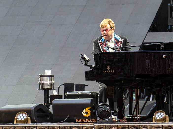 Elton John scrisse &quot;Crocodile Rock&quot; in meno di mezz&#039;ora