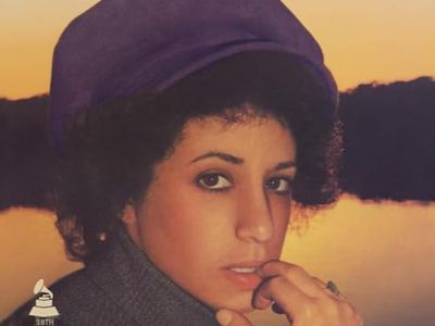 Janis Ian: &apos;I download gratuiti aiutano gli artisti&apos;. Ed è polemica