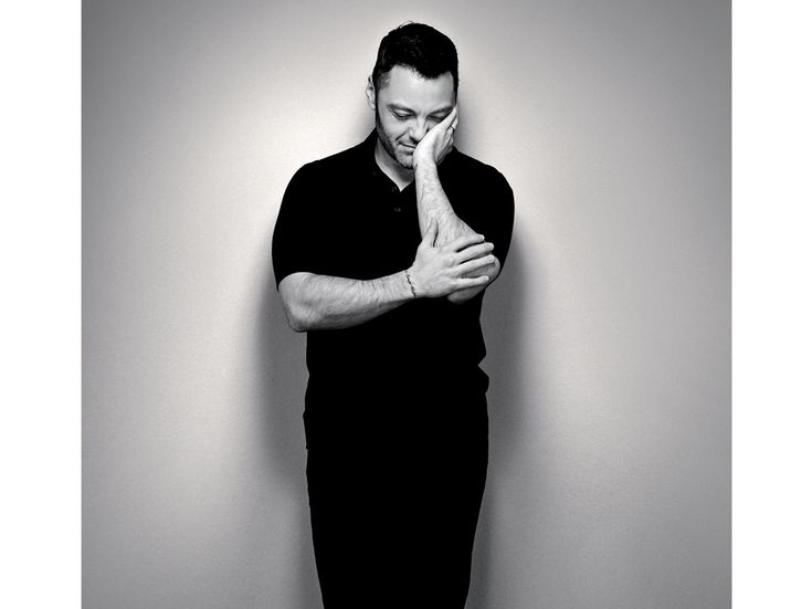 Music Control: Tiziano Ferro torna alla grande, Gary Go solo terzo