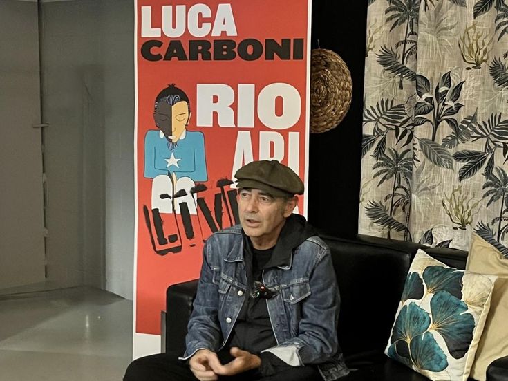 Luca Carboni in testa alla classifica del Music Control 