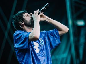 Classifiche UK, subito al comando i Kasabian