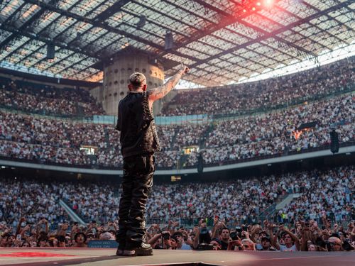 Milano, San Siro: dal Comune ok alla vendita dello stadio Meazza