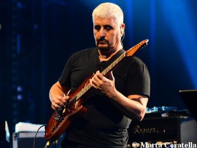 Parte da Latina il tour teatrale di Pino Daniele