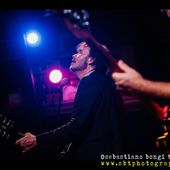 10 novembre 2016 - Ex Cinema Aurora - Livorno - Hugo Race in concerto