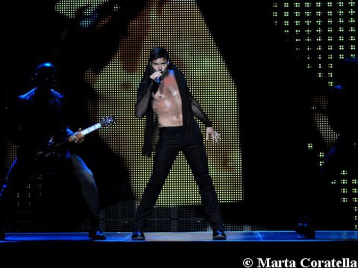 E Ricky Martin rimase solo a festeggiare Bush...