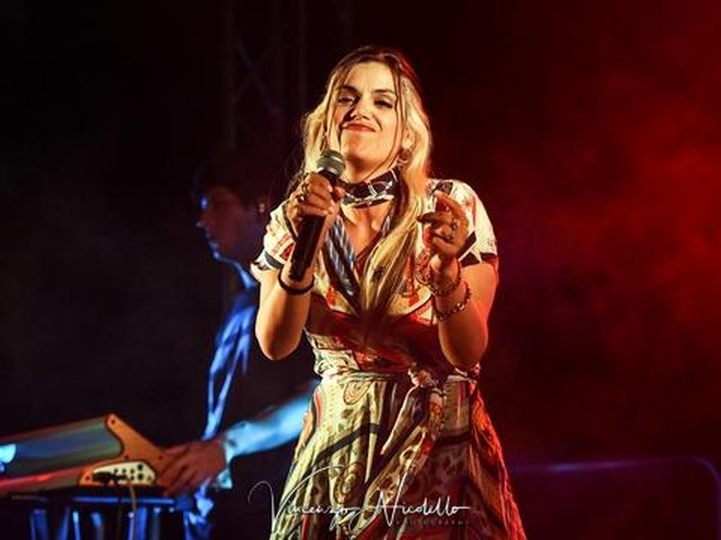 30 luglio 2021 &ndash; Giardini della Rocca - Artico Festival &ndash; Bra (Cn) &ndash; Margherita Vicario in concerto