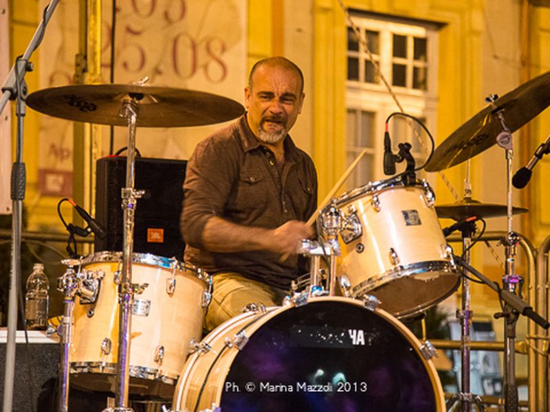 7 giugno 2013 - Lilith Festival - Piazza De Ferrari - Genova - Cristina Don&agrave; in concerto