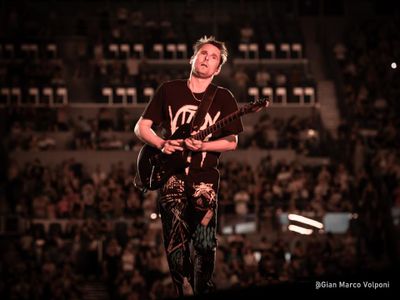 Muse - &quot;Drones&quot;