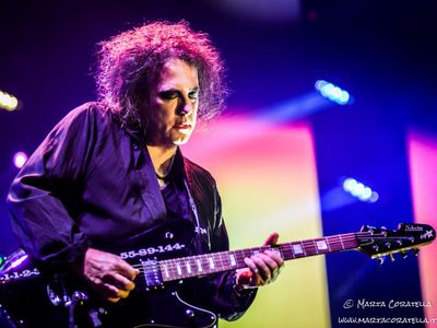 Cure, Robert Smith nel soundtrack del nuovo film di Tim Burton