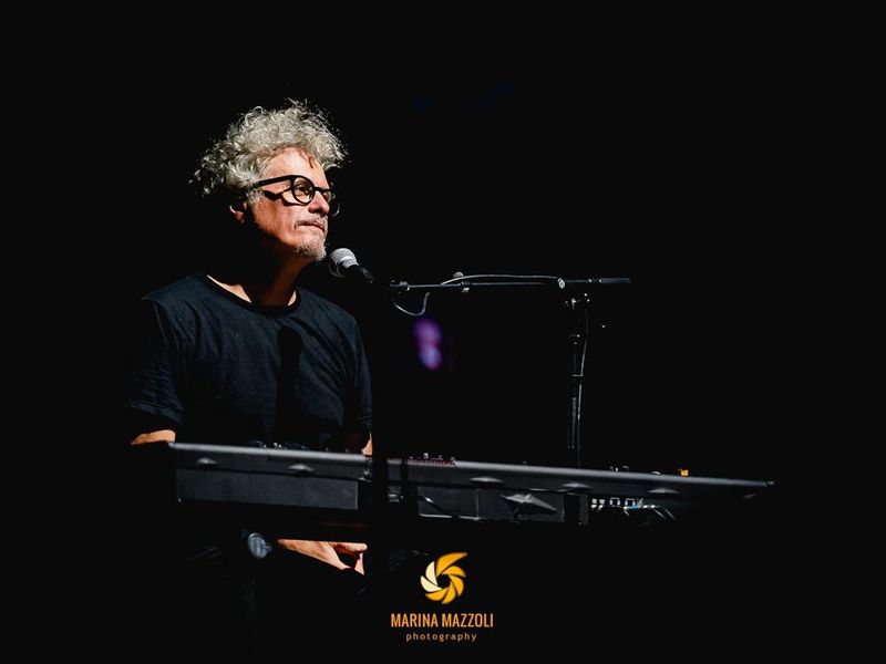 24 maggio 2023 - Politeama Genovese - Genova - Niccol&ograve; Fabi in concerto