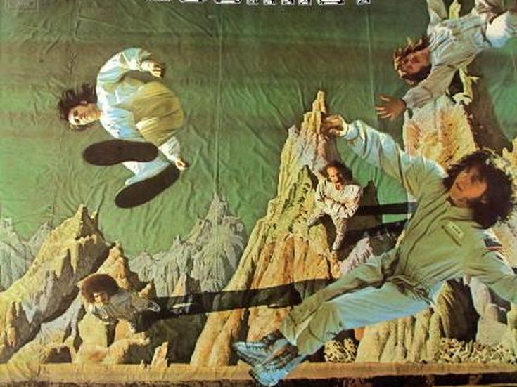 Le canzoni più belle per guidare: Journey, Queen, AC/DC
