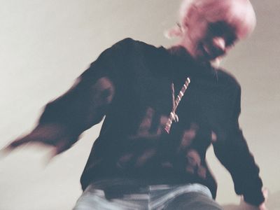 Lily Allen: ascolta la nuova 'L8 CMMR', dalla colonna sonora di 'Girls'