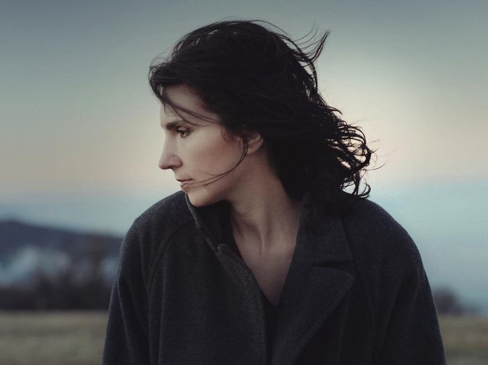 Olivia Belli: tra contaminazioni classiche ed elettronica Olivia Belli: tra contaminazioni classiche ed elettronica