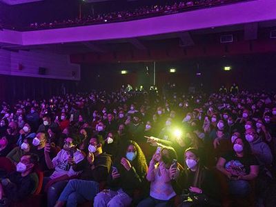 pubblico a teatro
